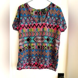 Southwest Print Top XS Vibrant colors